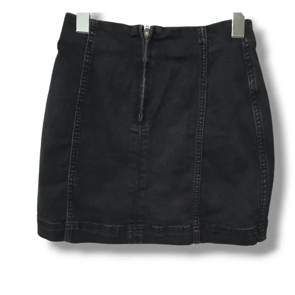 Wild Fable Women's black Denim Mini Skirt - size 00 - Picture 5 of 7